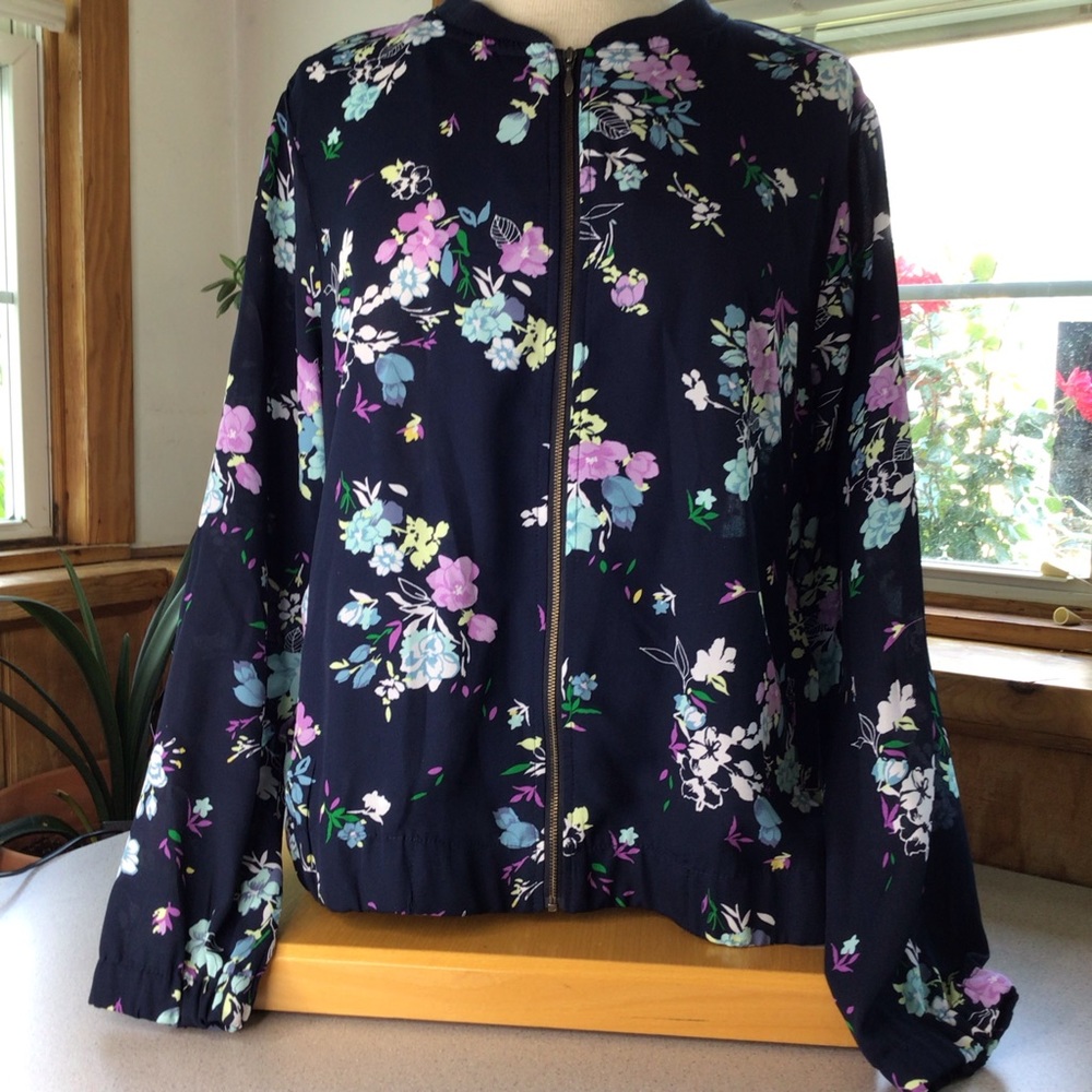 Christopher & Banks sheer zip-up jacket size L